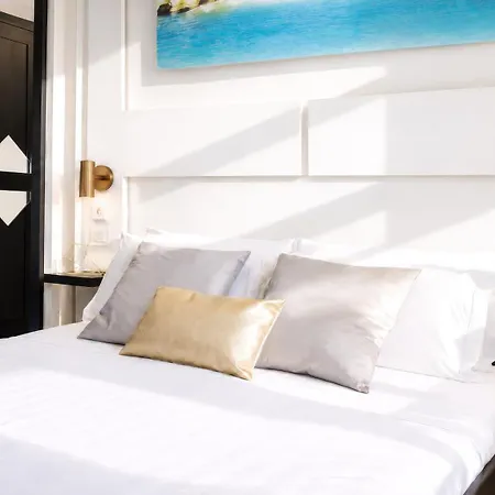 Lux- Spanish Steps 60a Exclusive Rom