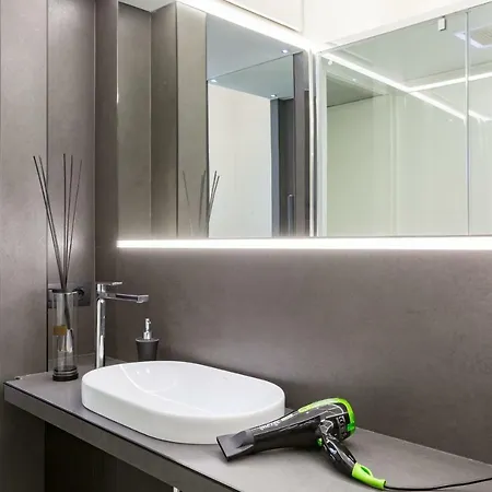 Lux- Spanish Steps 60a Exclusive Daire