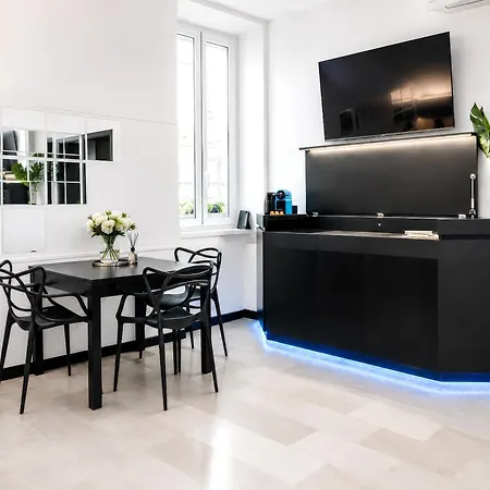 Lux- Spanish Steps 60a Exclusive Rom