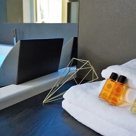 Lux- Spanish Steps 60a Exclusive Διαμέρισμα *